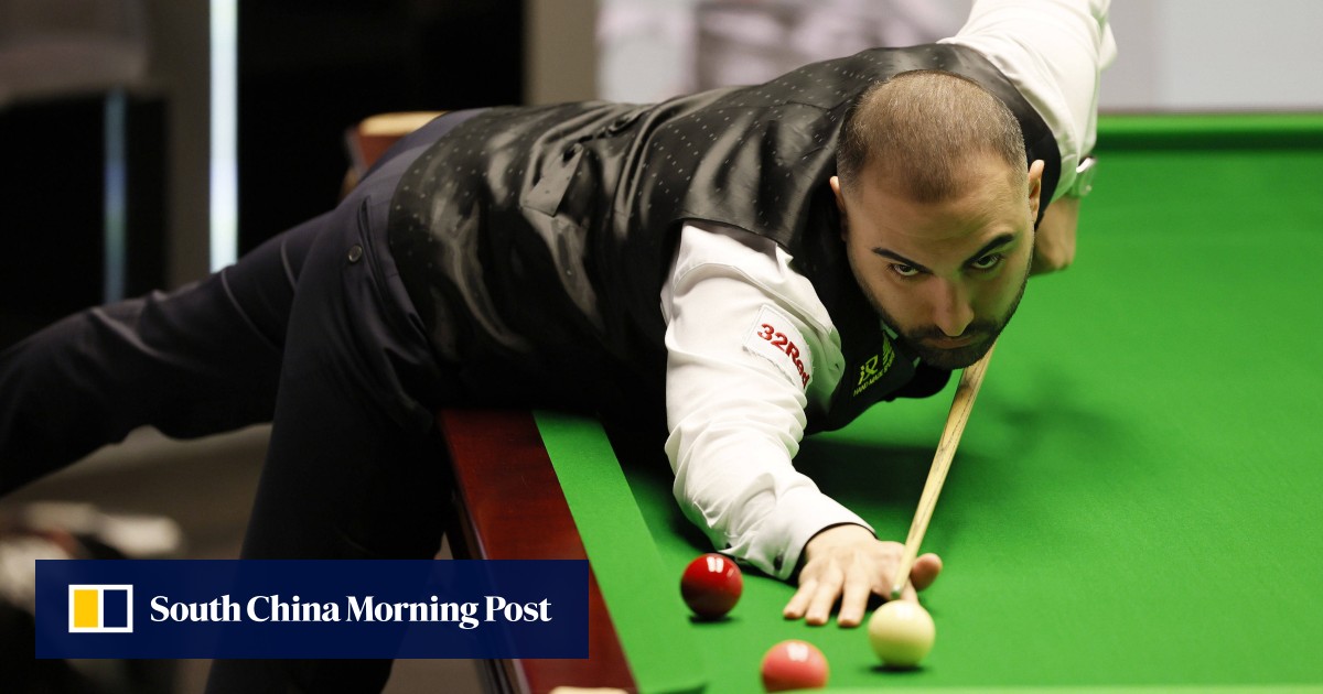 Tempat Kejuaraan Snooker Dunia Crucible ‘baunya sangat buruk’, kata bintang Iran, yang ingin bos belajar dari China